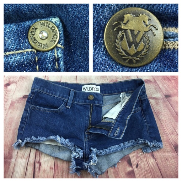 💸Wildfox Lara MidRise denim shorts size 25 - Picture 3 of 7